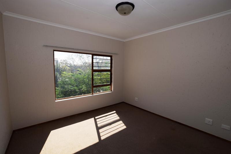 To Let 2 Bedroom Property for Rent in Paulshof Gauteng