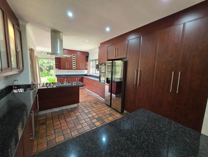 5 Bedroom Property for Sale in Three Rivers Proper Gauteng