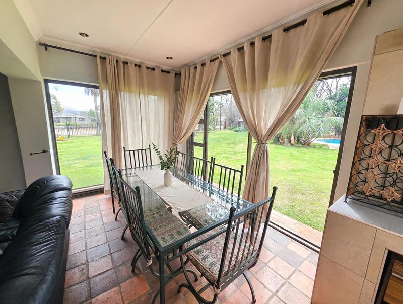 5 Bedroom Property for Sale in Three Rivers Proper Gauteng