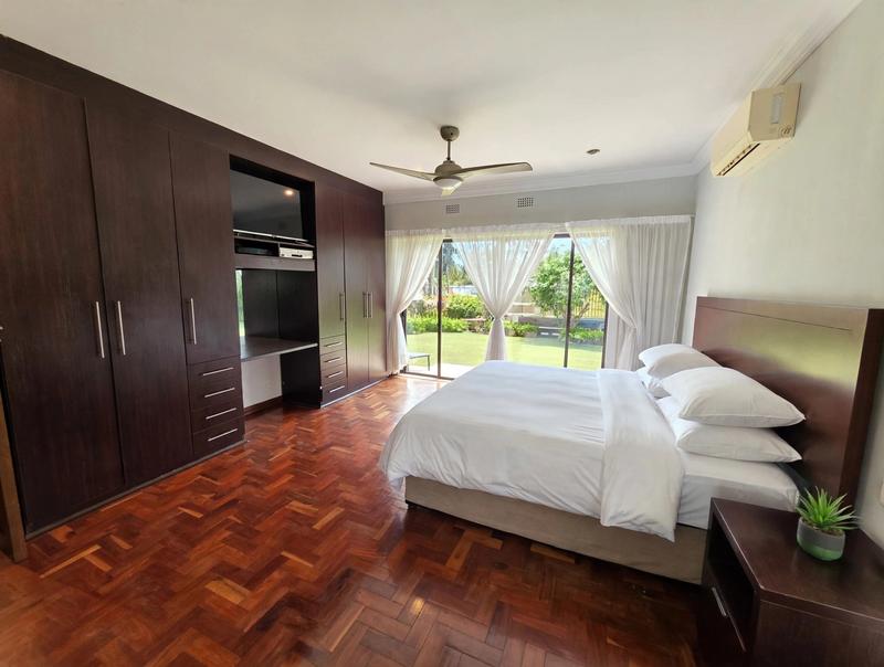 5 Bedroom Property for Sale in Three Rivers Proper Gauteng