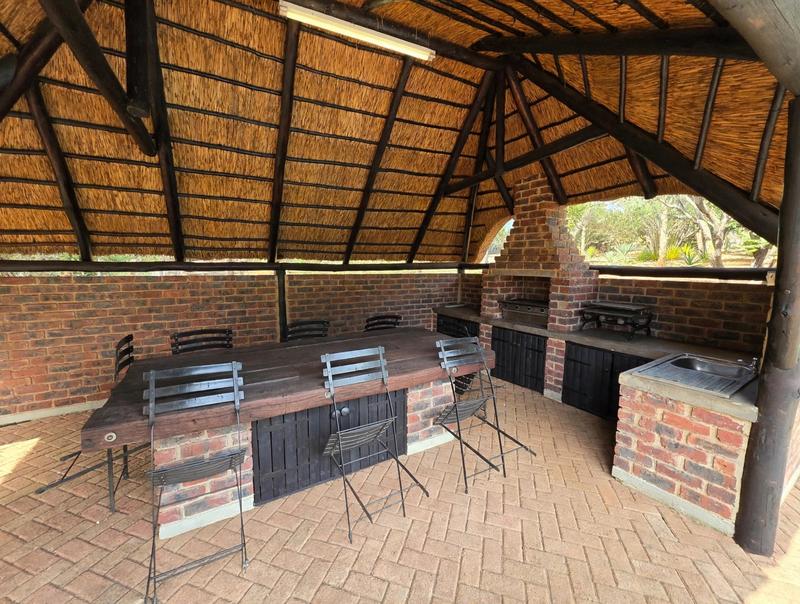 5 Bedroom Property for Sale in Three Rivers Proper Gauteng