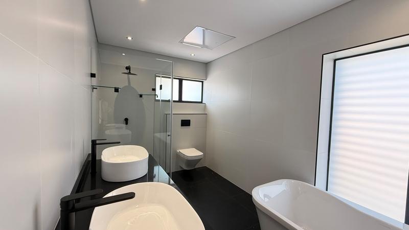 4 Bedroom Property for Sale in Fountainbrook Estate Gauteng