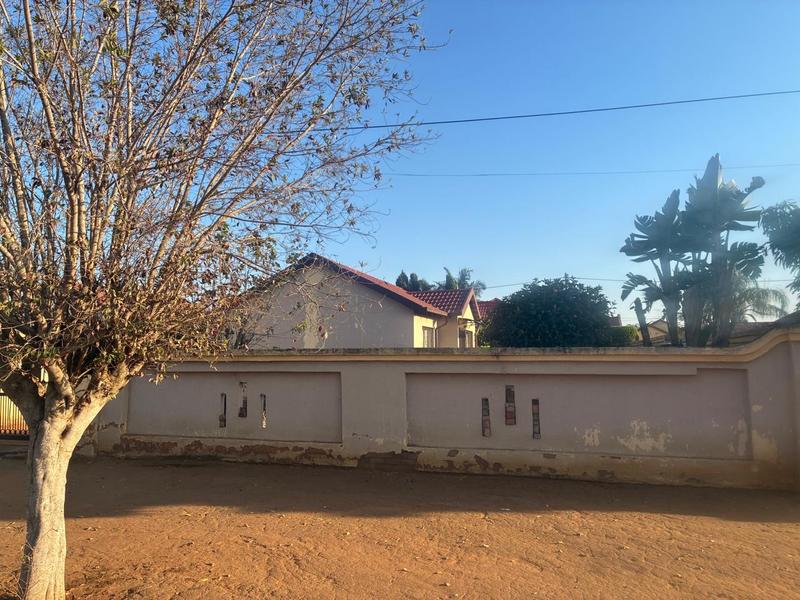 To Let 3 Bedroom Property for Rent in Soshanguve XX Gauteng