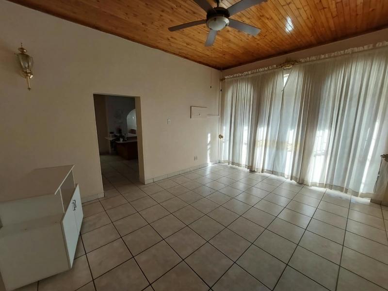 To Let 4 Bedroom Property for Rent in Capital Park Gauteng