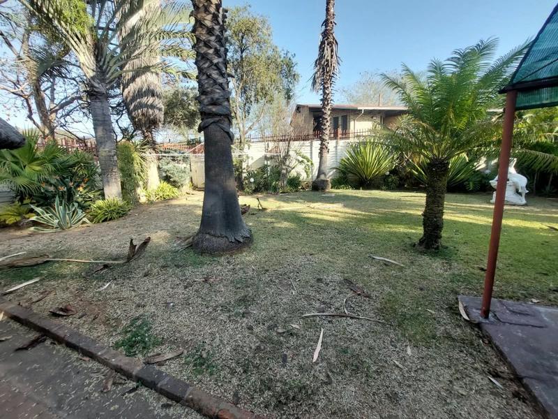 To Let 4 Bedroom Property for Rent in Capital Park Gauteng