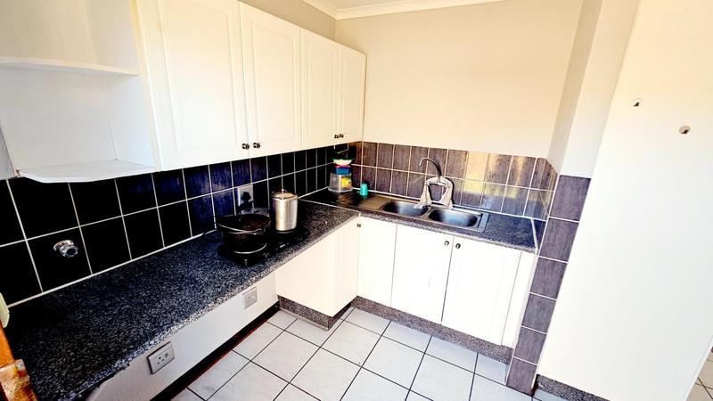 To Let 3 Bedroom Property for Rent in Beyers Park Gauteng
