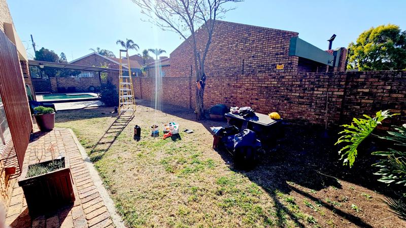 To Let 3 Bedroom Property for Rent in Beyers Park Gauteng