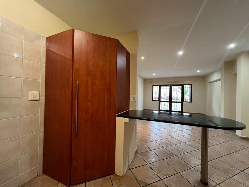 To Let 2 Bedroom Property for Rent in Fourways Gauteng