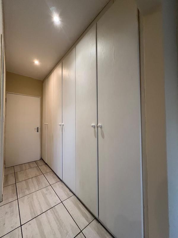 To Let 2 Bedroom Property for Rent in Fourways Gauteng
