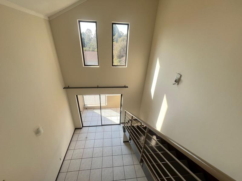 To Let 2 Bedroom Property for Rent in Paulshof Gauteng