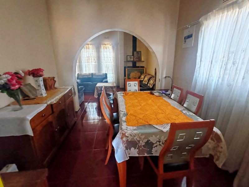 To Let 3 Bedroom Property for Rent in Meadowlands Gauteng