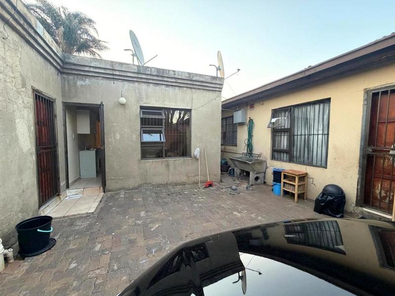 To Let 0 Bedroom Property for Rent in Roodepoort Central Gauteng