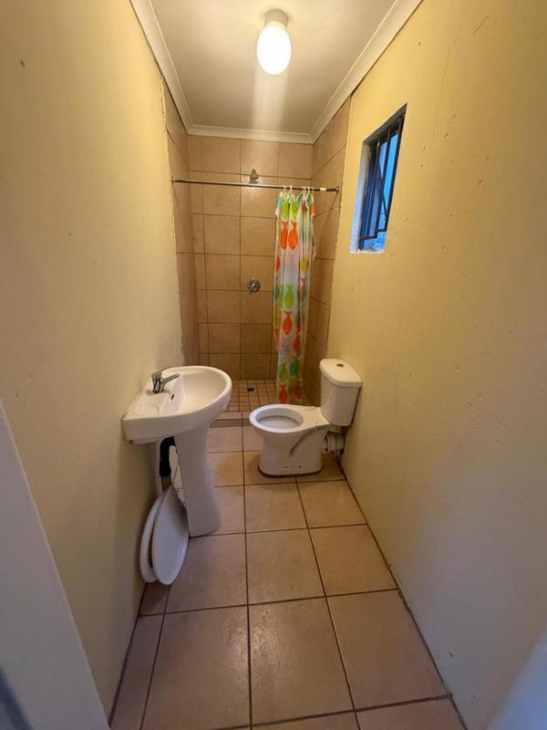 To Let 0 Bedroom Property for Rent in Roodepoort Central Gauteng