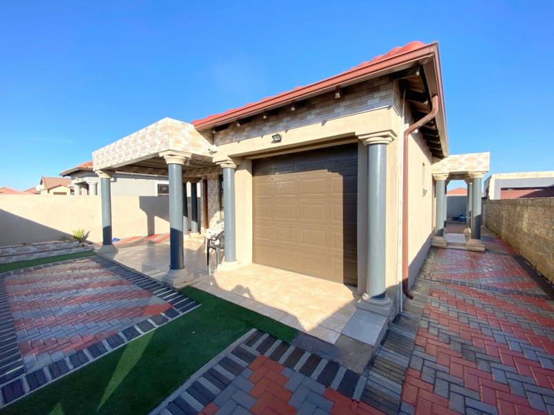 4 Bedroom Property for Sale in Alliance Gauteng