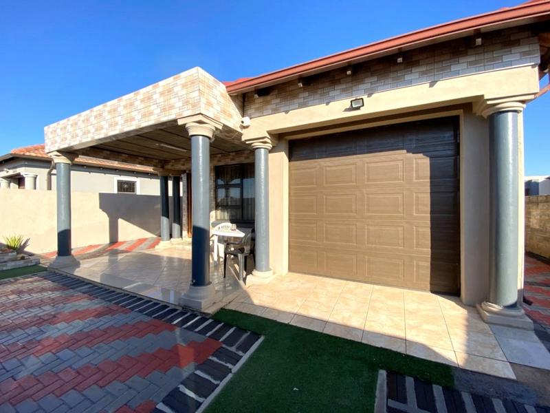 4 Bedroom Property for Sale in Alliance Gauteng