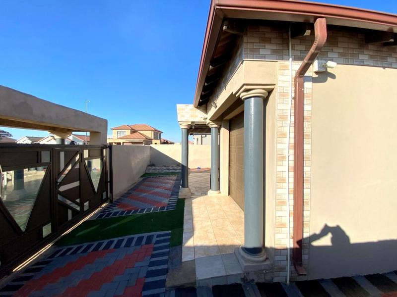 4 Bedroom Property for Sale in Alliance Gauteng