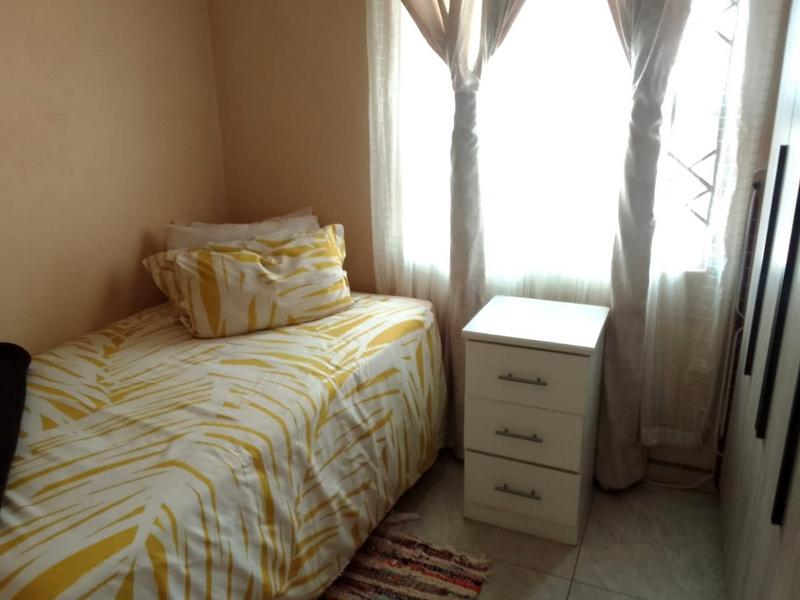 2 Bedroom Property for Sale in Lufhereng Gauteng