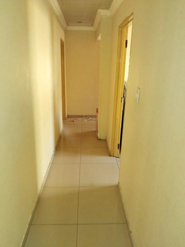 2 Bedroom Property for Sale in Mapetla Gauteng