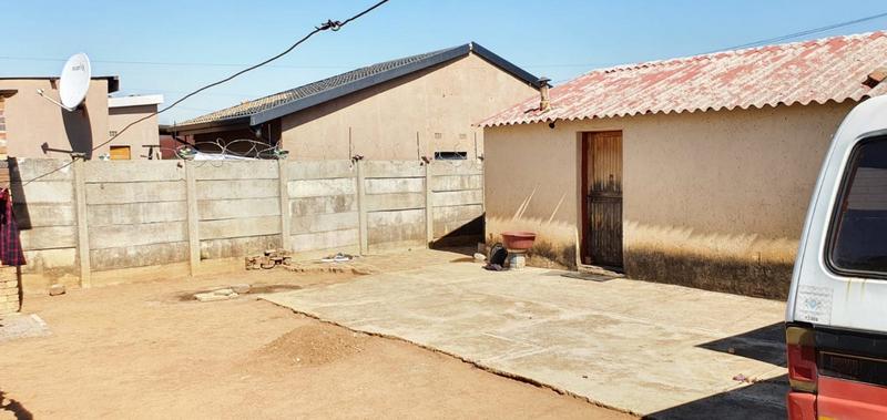 0 Bedroom Property for Sale in Tladi Gauteng