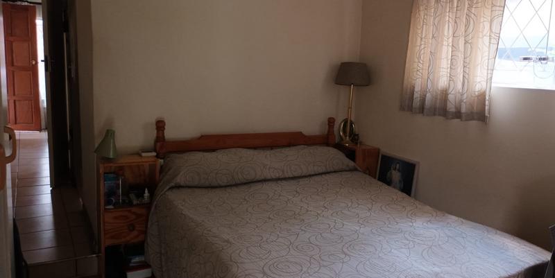1 Bedroom Property for Sale in Meadowbrook Gauteng