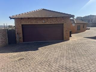 3 Bedroom Property for Sale in South Crest Gauteng