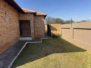 3 Bedroom Property for Sale in South Crest Gauteng