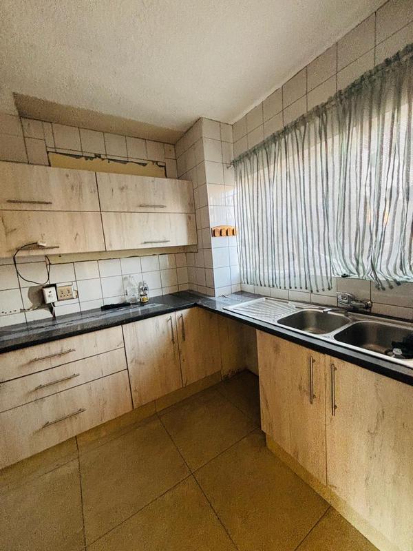 2 Bedroom Property for Sale in Croydon Gauteng