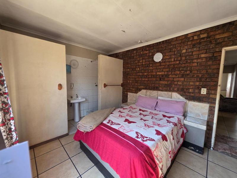 Commercial Property for Sale in Kempton Park Central Gauteng