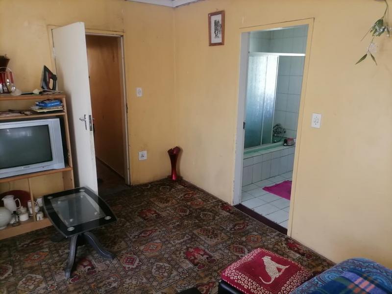 3 Bedroom Property for Sale in Jabavu Gauteng