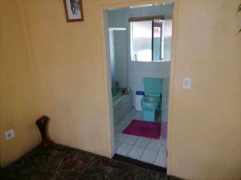 3 Bedroom Property for Sale in Jabavu Gauteng
