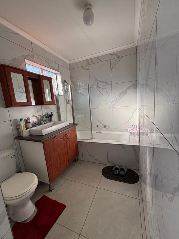 4 Bedroom Property for Sale in Edenvale Gauteng