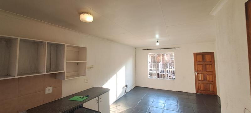 2 Bedroom Property for Sale in Elspark Gauteng
