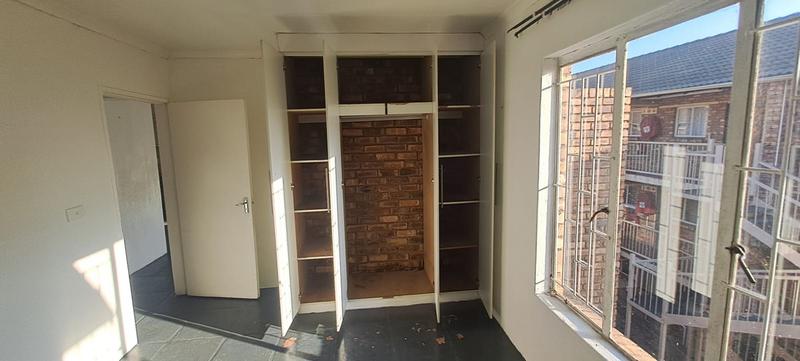 2 Bedroom Property for Sale in Elspark Gauteng