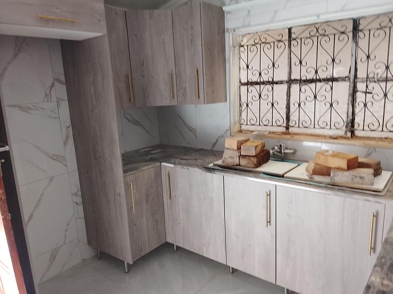 To Let 2 Bedroom Property for Rent in Jabulani Gauteng