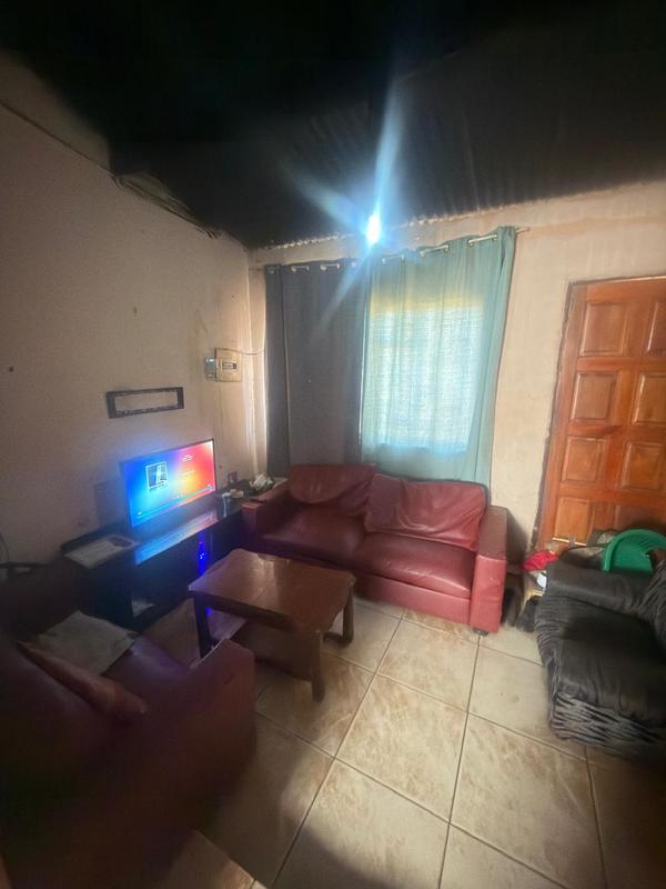 2 Bedroom Property for Sale in Palime Gauteng