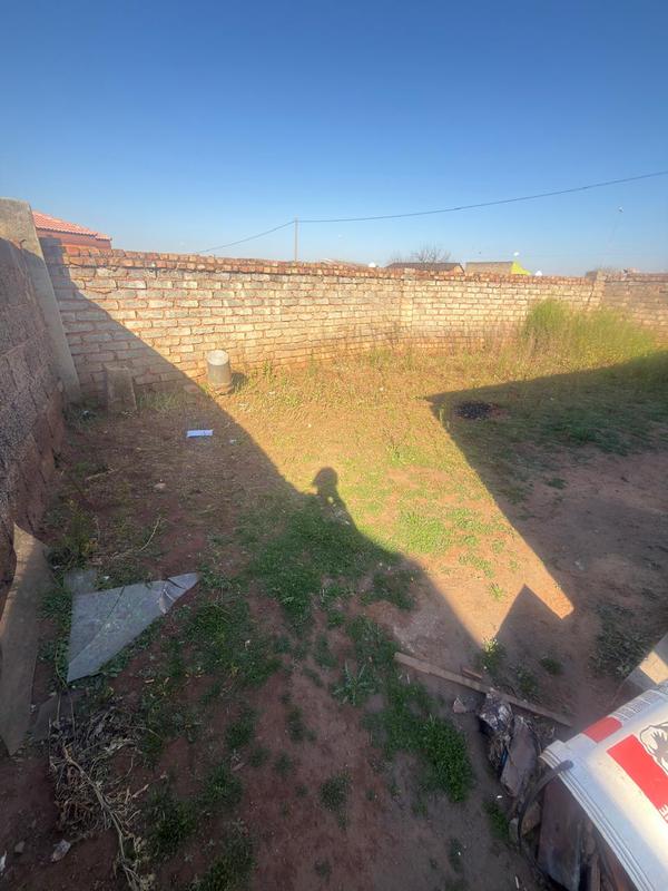 2 Bedroom Property for Sale in Palime Gauteng