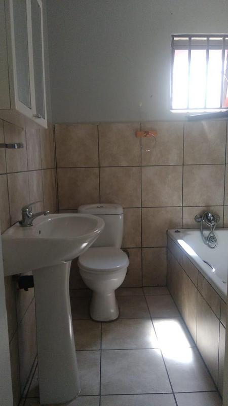 To Let 2 Bedroom Property for Rent in Anzac Gauteng