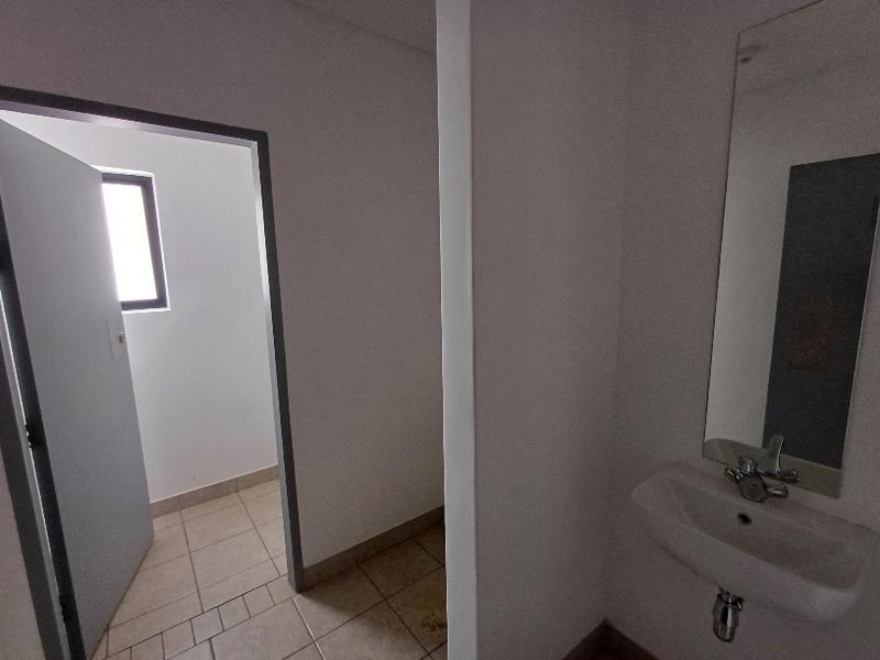 To Let Commercial Property for Rent in Olifantsfontein Gauteng