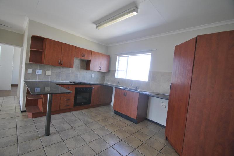 2 Bedroom Property for Sale in Bardene Gauteng