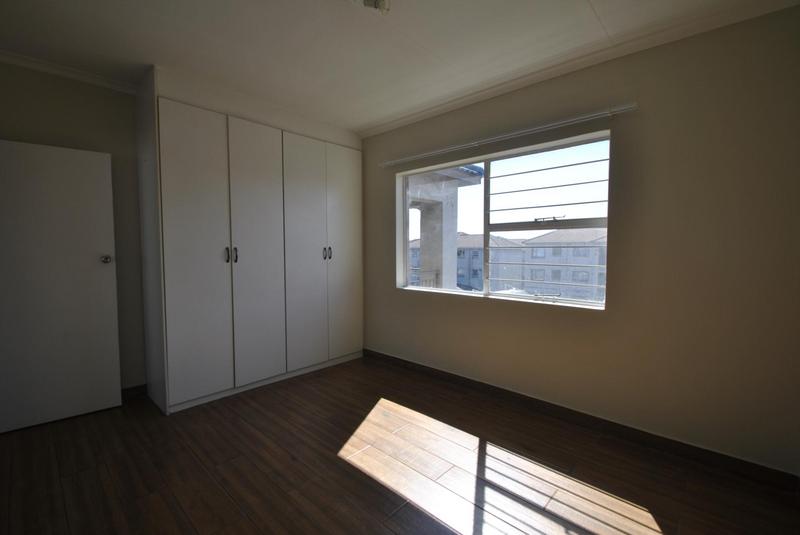 2 Bedroom Property for Sale in Bardene Gauteng