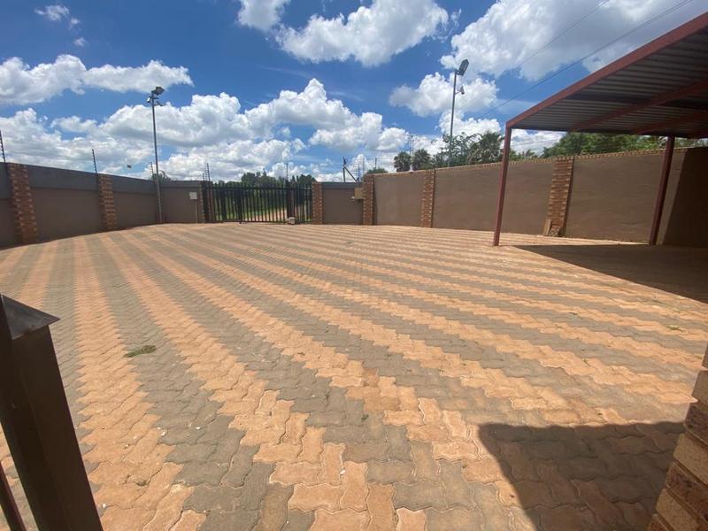 To Let 3 Bedroom Property for Rent in Raslouw Gauteng