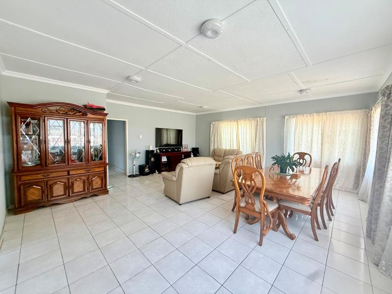 3 Bedroom Property for Sale in Vanderbijlpark CW 5 Gauteng