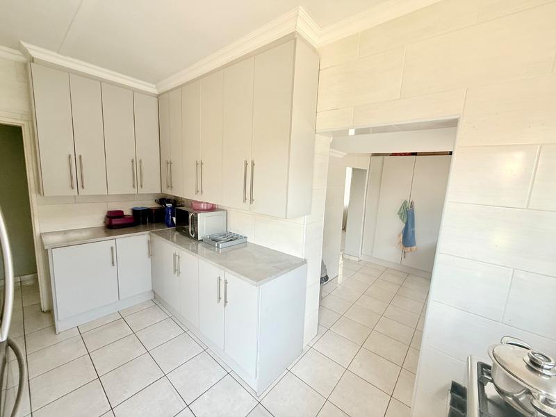 3 Bedroom Property for Sale in Vanderbijlpark CW 5 Gauteng