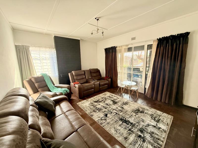3 Bedroom Property for Sale in Vanderbijlpark CW 5 Gauteng