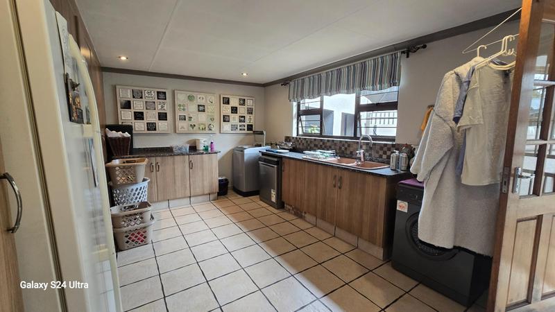 3 Bedroom Property for Sale in Parkrand Gauteng