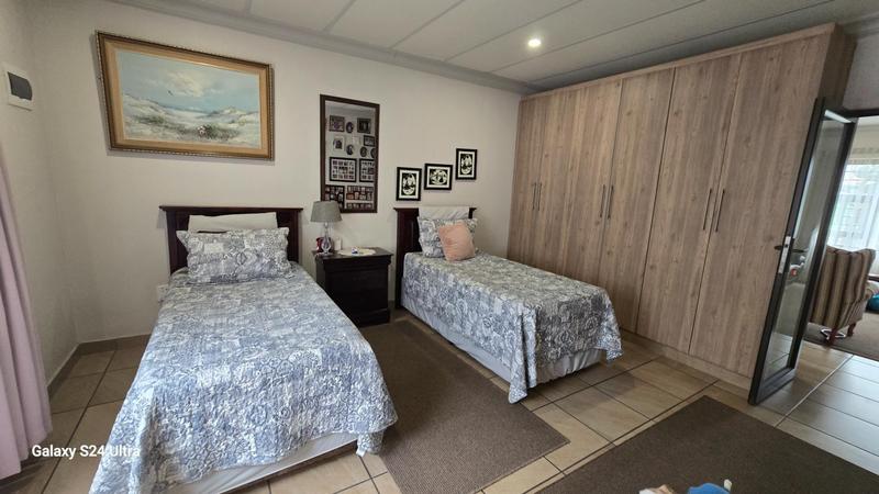 3 Bedroom Property for Sale in Parkrand Gauteng