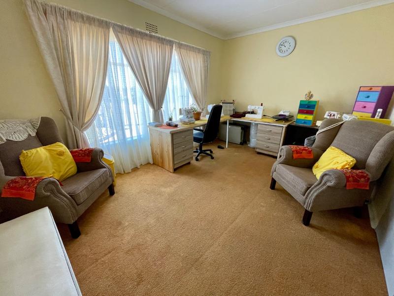 5 Bedroom Property for Sale in Dan Pienaarville Gauteng