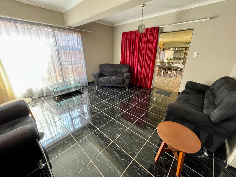 5 Bedroom Property for Sale in Dan Pienaarville Gauteng