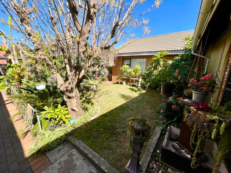 5 Bedroom Property for Sale in Dan Pienaarville Gauteng