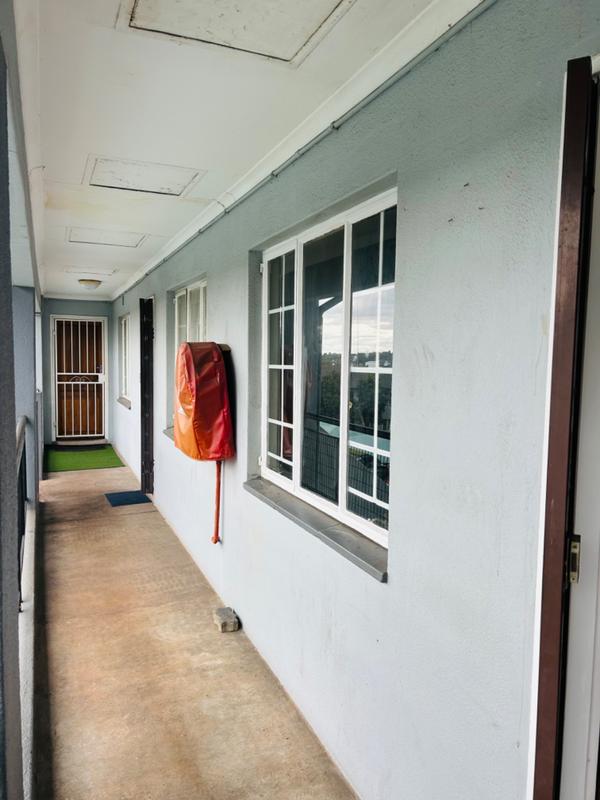 2 Bedroom Property for Sale in Sharonlea Gauteng
